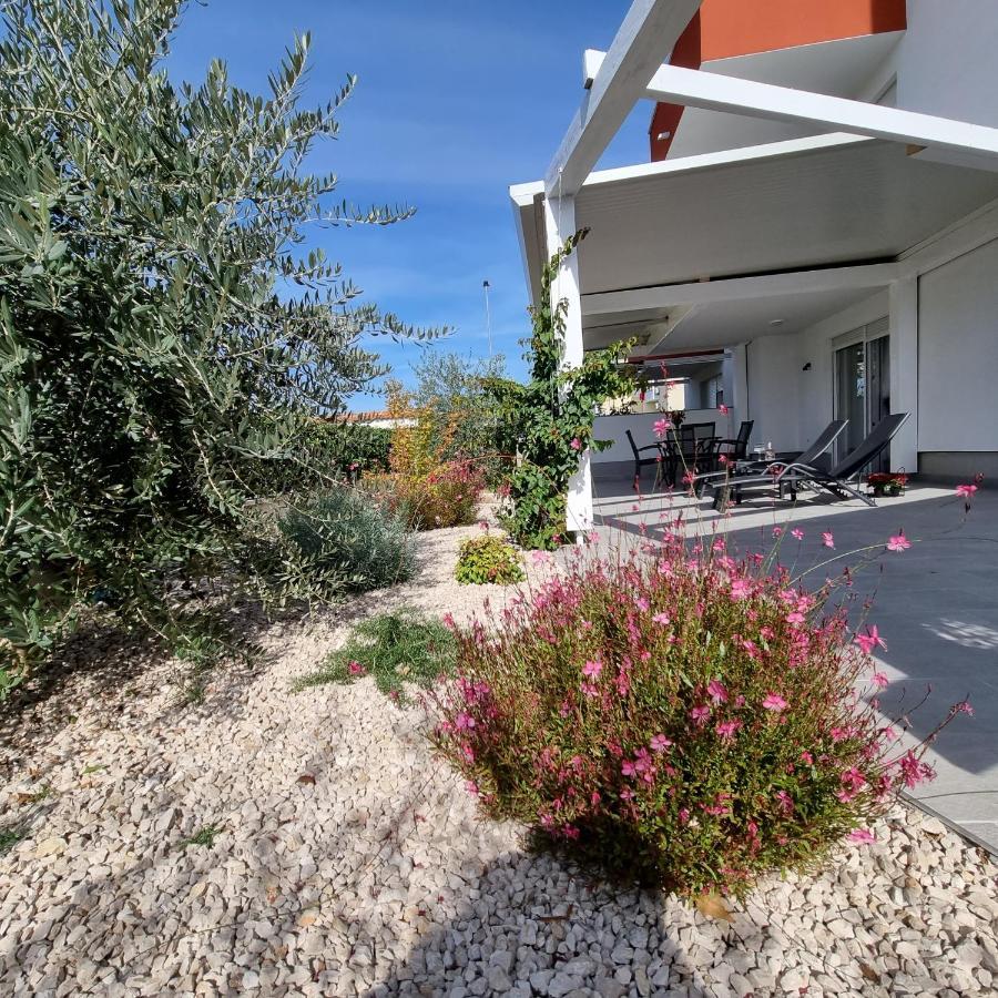 Apartman Magnolija Umag Exterior foto
